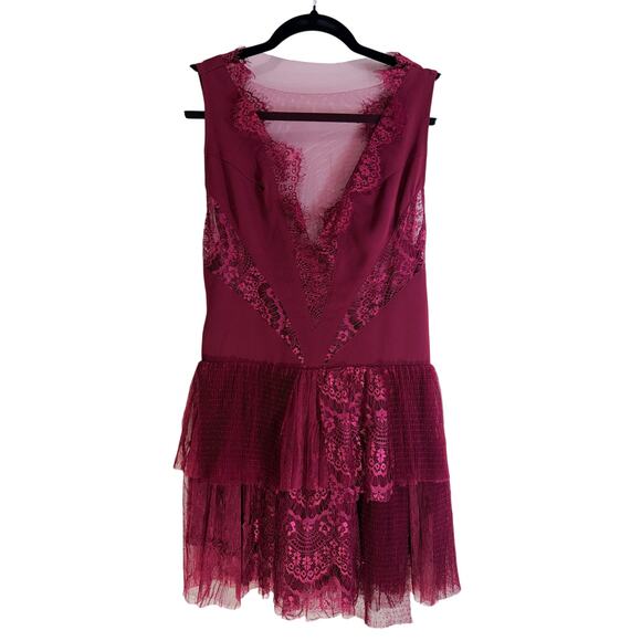 Free People Dresses & Skirts - Free People Burgundy Lace Mini Dress Women’s Size 0 Sleeveless Boho